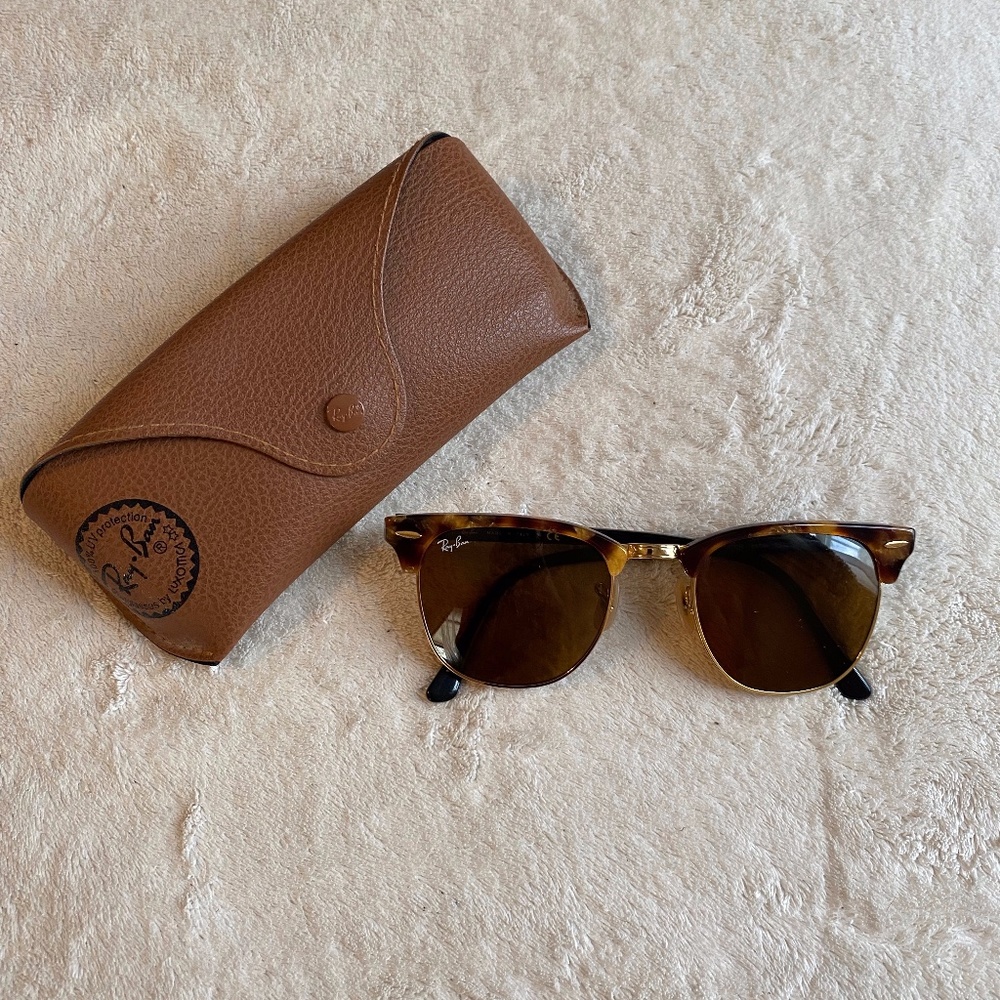 Ray-Ban Clubmaster brown and gold tortoise sunglasses and case
